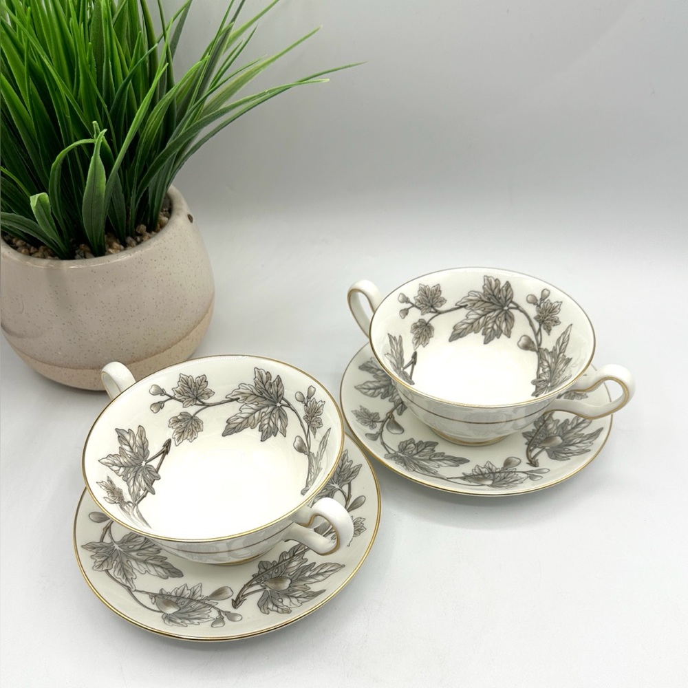 2 Wedgwood Cream Soup & Saucer sets. Vintage, made in England.1960s - Picture 2 of 13